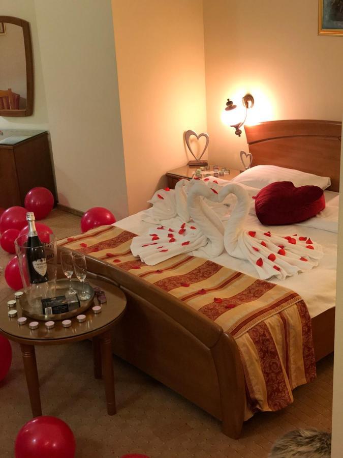Hotel Horoscop Bukarest Eksteriør billede