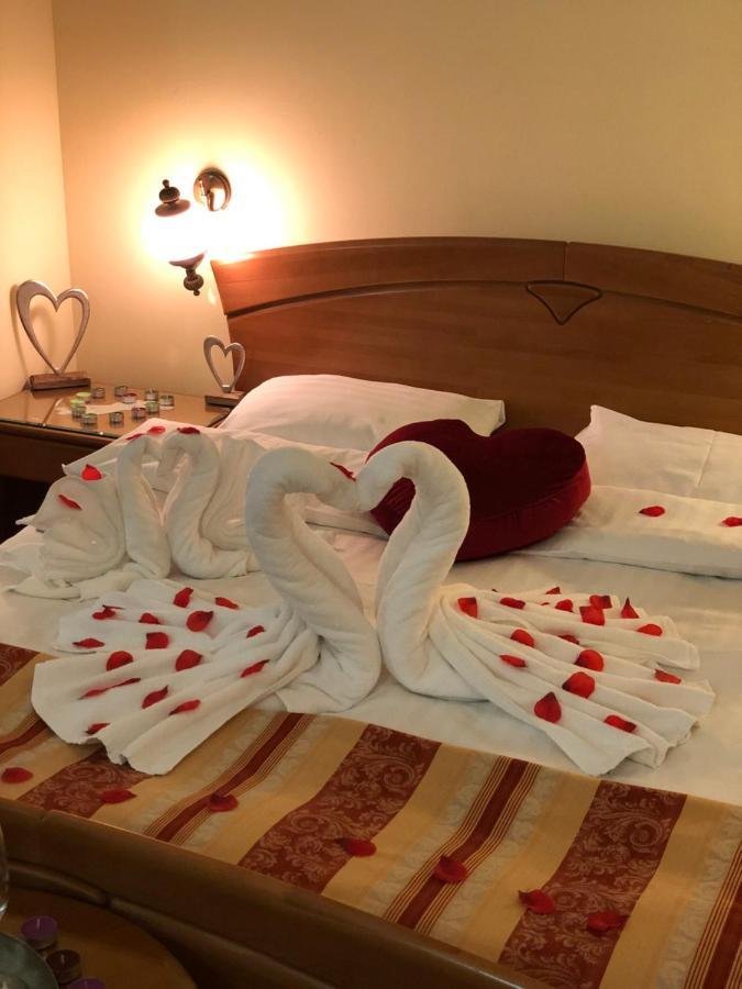 Hotel Horoscop Bukarest Eksteriør billede
