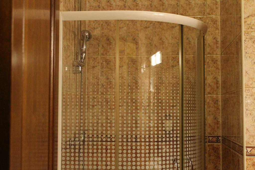 Hotel Horoscop Bukarest Værelse billede