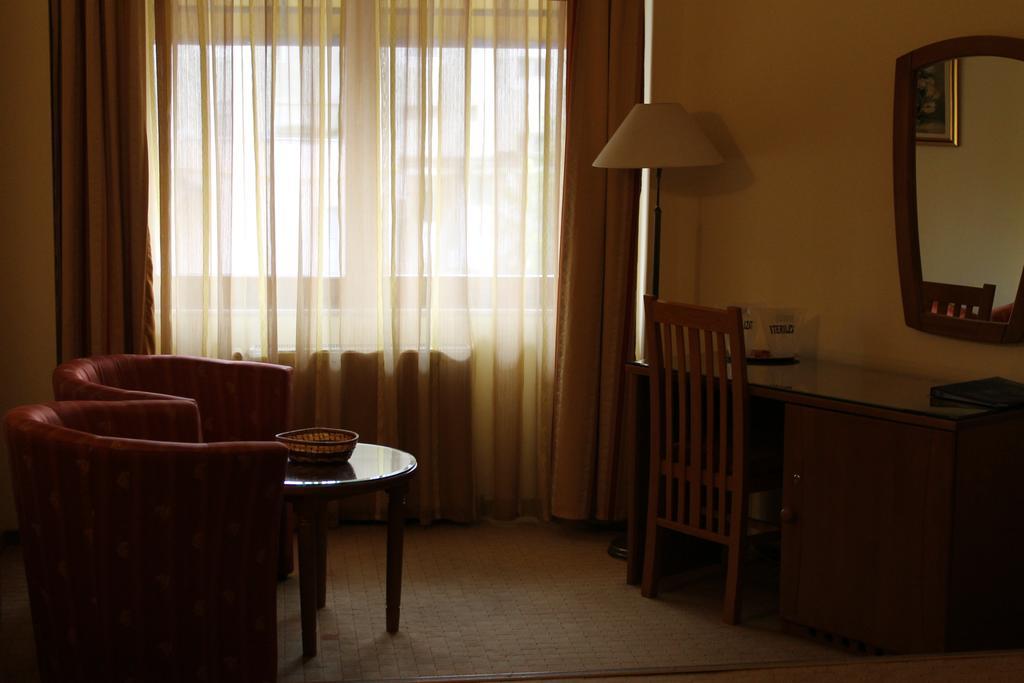 Hotel Horoscop Bukarest Eksteriør billede